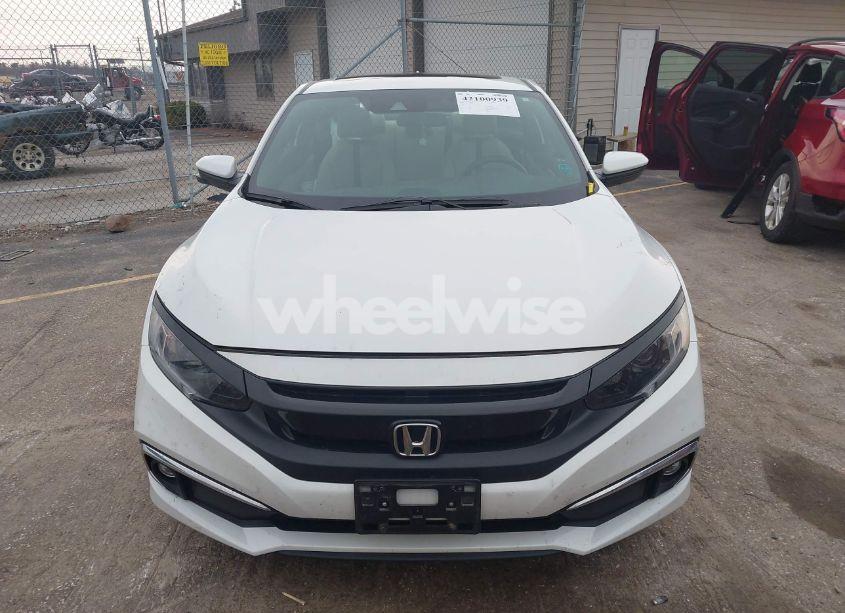 Photo 12 of 2019 Honda Civic EX (VIN 2HGFC3B38KH350275)