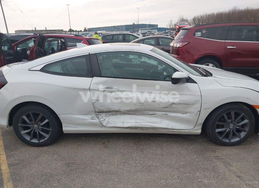 Photo 13 of 2019 Honda Civic EX (VIN 2HGFC3B38KH350275)