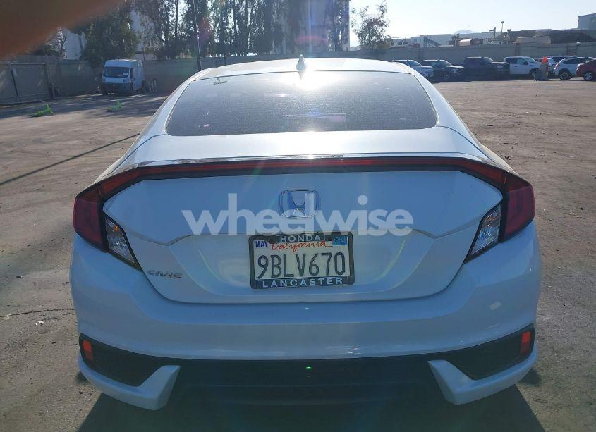 Photo 16 of 2019 Honda Civic EX (VIN 2HGFC3B38KH357484)