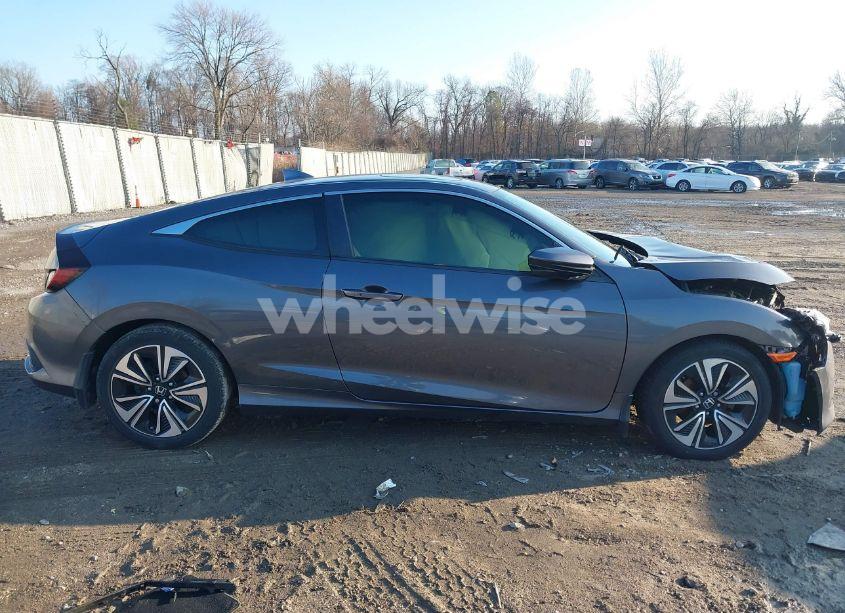 Photo 13 of 2016 Honda Civic EX-T (VIN 2HGFC3B39GH357291)