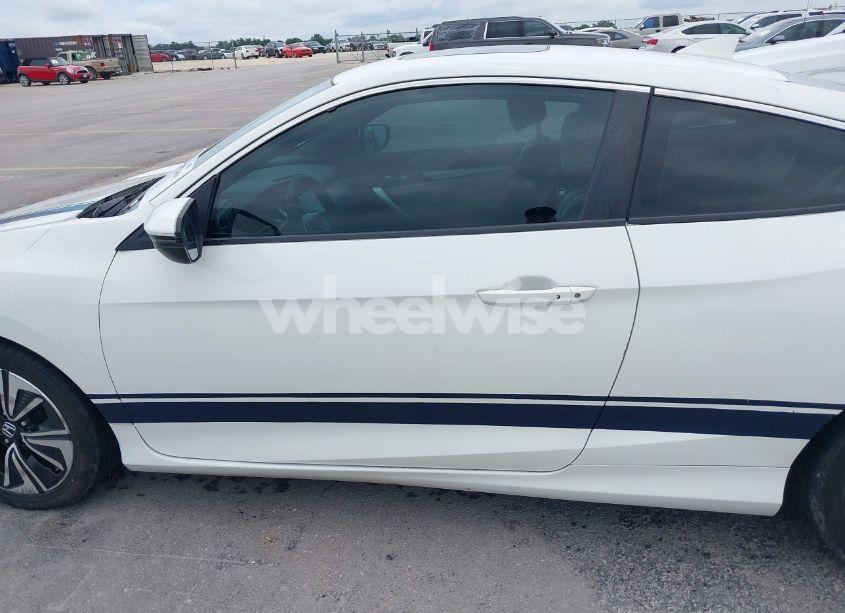 Photo 14 of 2016 Honda Civic EX-T (VIN 2HGFC3B39GH357873)