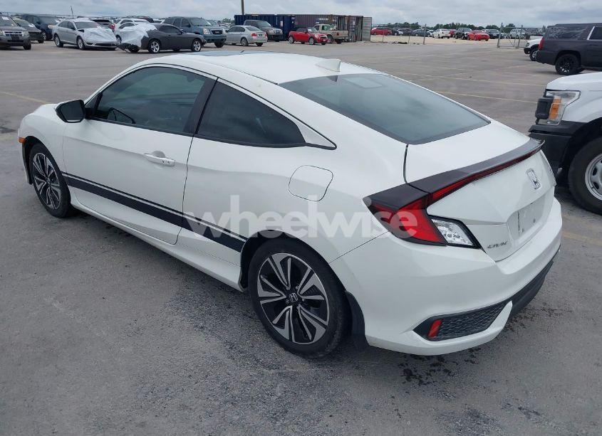 Photo 3 of 2016 Honda Civic EX-T (VIN 2HGFC3B39GH357873)