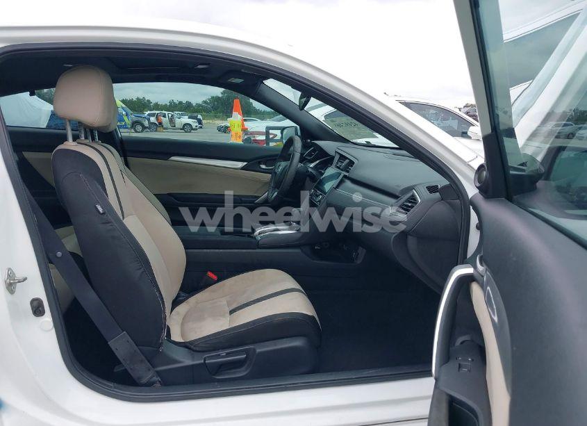 Photo 5 of 2016 Honda Civic EX-T (VIN 2HGFC3B39GH357873)