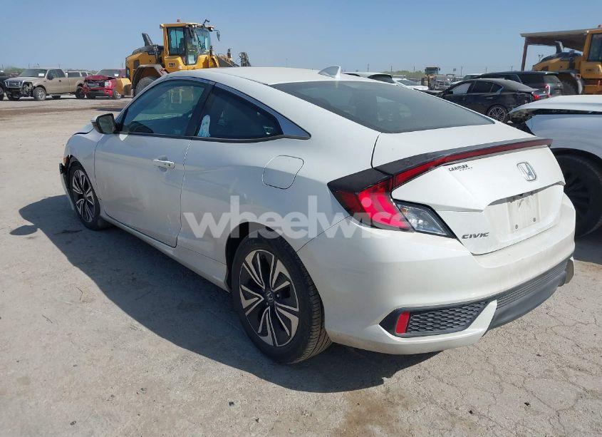Photo 3 of 2018 Honda Civic EX-T (VIN 2HGFC3B39JH353247)