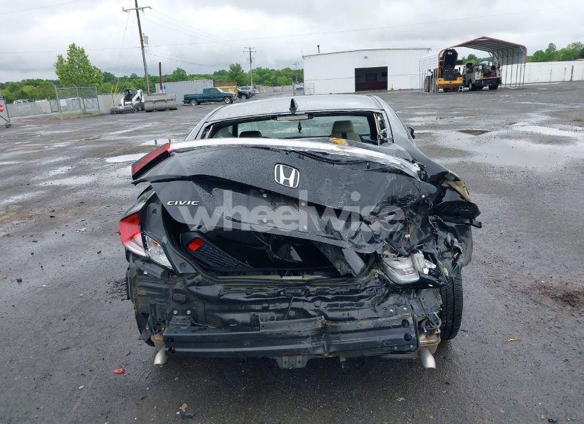 Photo 16 of 2018 Honda Civic EX-T (VIN 2HGFC3B39JH357802)