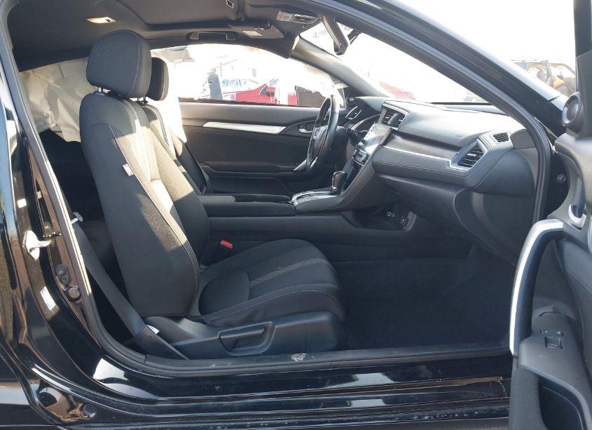 Photo 5 of 2019 Honda Civic EX (VIN 2HGFC3B39KH351466)