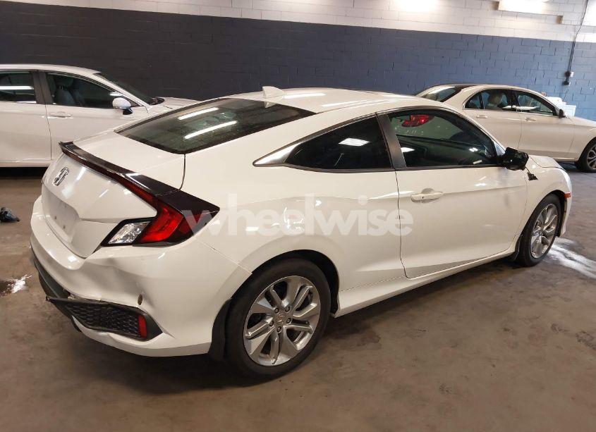 Photo 4 of 2016 Honda Civic EX-T (VIN 2HGFC3B3XGH351614)