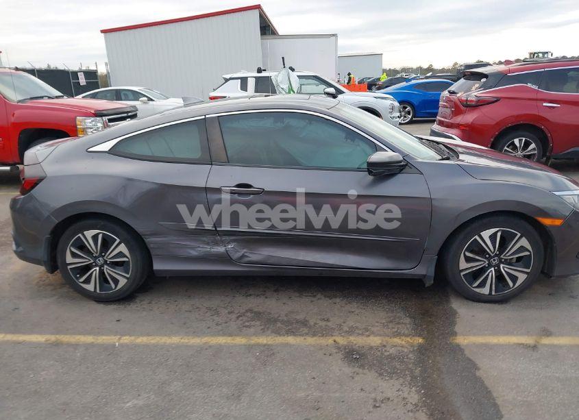 Photo 13 of 2016 Honda Civic EX-T (VIN 2HGFC3B3XGH359843)