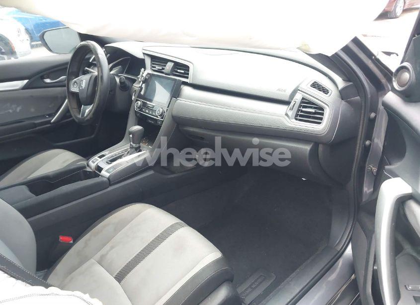 Photo 5 of 2016 Honda Civic EX-T (VIN 2HGFC3B3XGH359843)