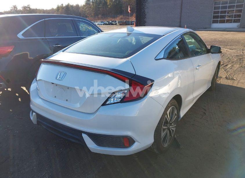 Photo 4 of 2017 Honda Civic EX-T (VIN 2HGFC3B3XHH355101)
