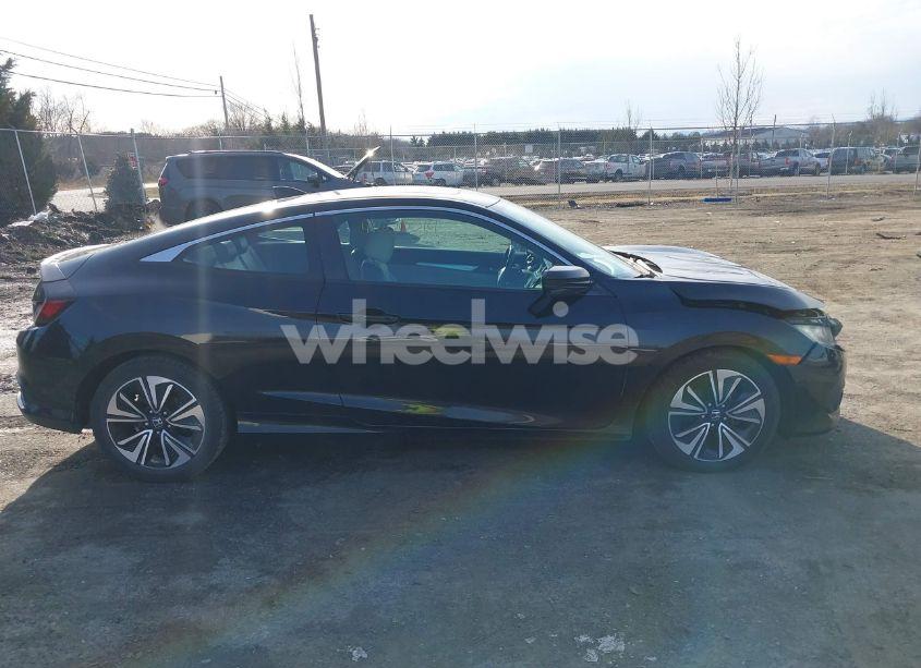 Photo 13 of 2016 Honda Civic EX-L (VIN 2HGFC3B71GH350418)