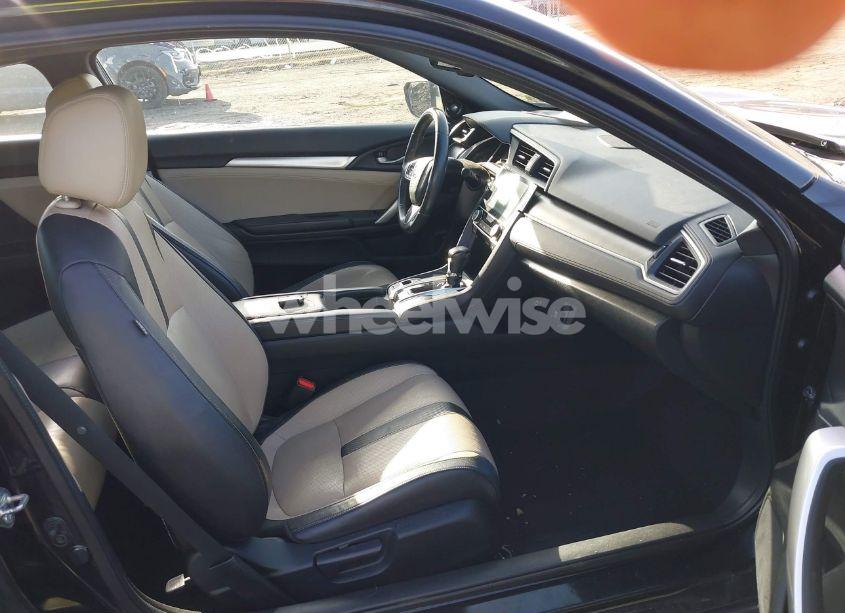 Photo 5 of 2016 Honda Civic EX-L (VIN 2HGFC3B71GH350418)