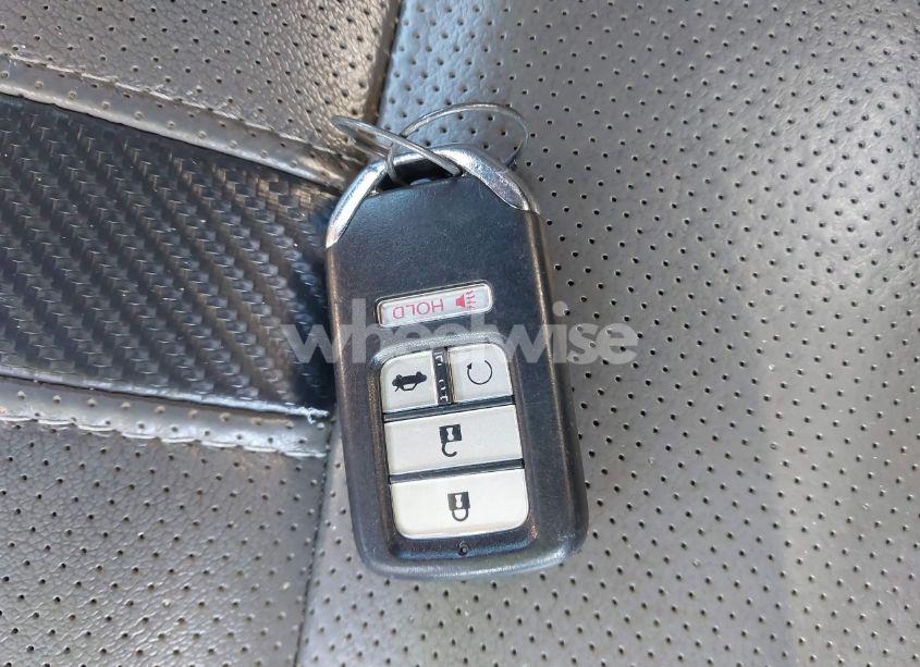 Photo 11 of 2016 Honda Civic EX-L (VIN 2HGFC3B71GH362214)
