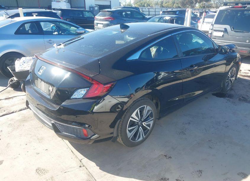Photo 4 of 2017 Honda Civic EX-L (VIN 2HGFC3B71HH351697)