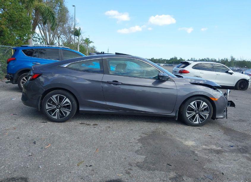 Photo 14 of 2018 Honda Civic EX-L (VIN 2HGFC3B72JH353433)