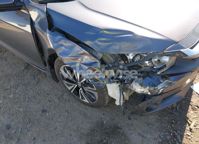 Photo 6 of 2018 Honda Civic EX-L (VIN 2HGFC3B72JH355439)