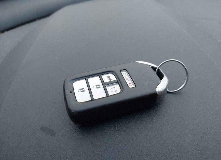 Photo 11 of 2016 Honda Civic EX-L (VIN 2HGFC3B73GH354342)