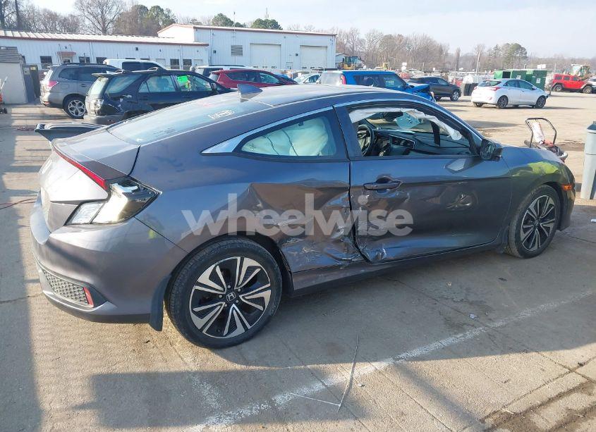 Photo 13 of 2018 Honda Civic EX-L (VIN 2HGFC3B73JH357135)