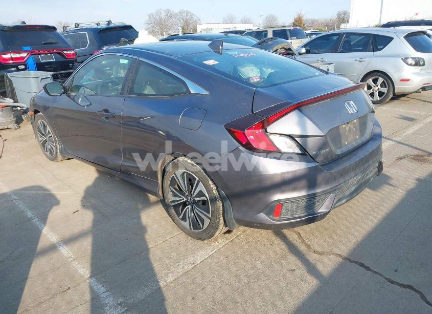 Photo 3 of 2018 Honda Civic EX-L (VIN 2HGFC3B73JH357135)