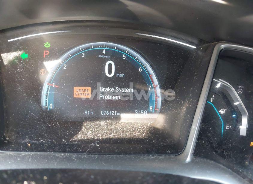 Photo 7 of 2018 Honda Civic EX-L (VIN 2HGFC3B73JH357135)