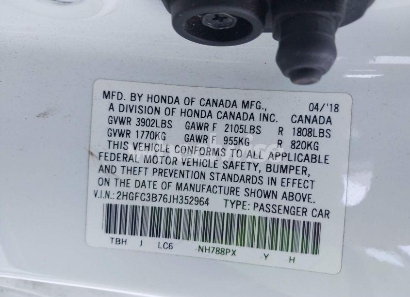 Photo 9 of 2018 Honda Civic EX-L (VIN 2HGFC3B76JH352964)