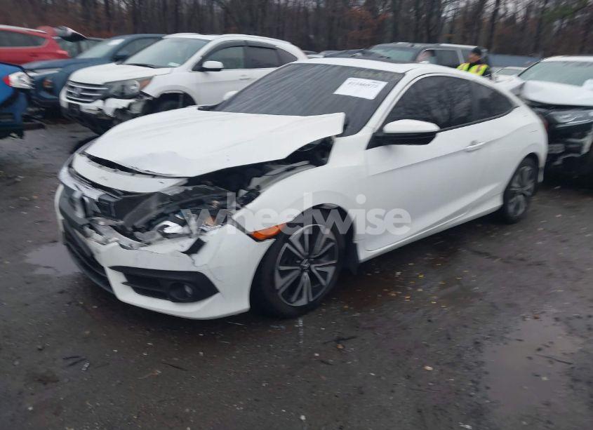 Photo 2 of 2016 Honda Civic EX-L (VIN 2HGFC3B78GH355616)