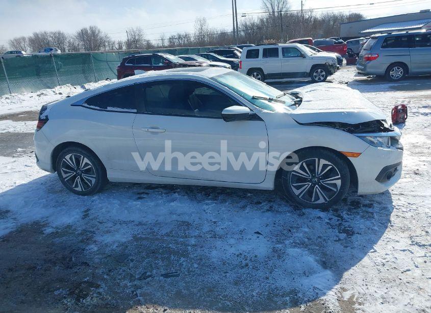 Photo 13 of 2016 Honda Civic EX-L (VIN 2HGFC3B79GH357861)
