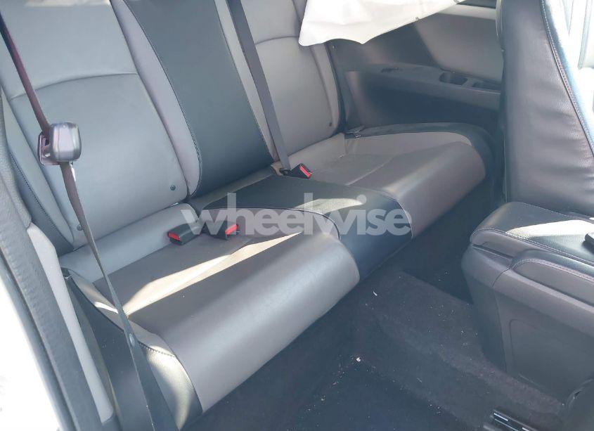 Photo 8 of 2016 Honda Civic EX-L (VIN 2HGFC3B79GH357861)