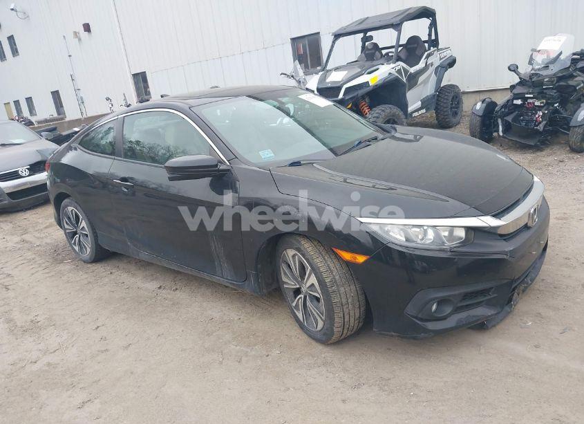 2017 Honda Civic EX-L (VIN 2HGFC3B79HH358350) main photo