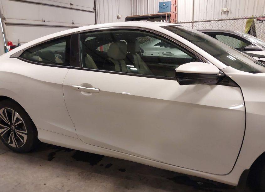 Photo 13 of 2017 Honda Civic EX-L (VIN 2HGFC3B79HH361166)