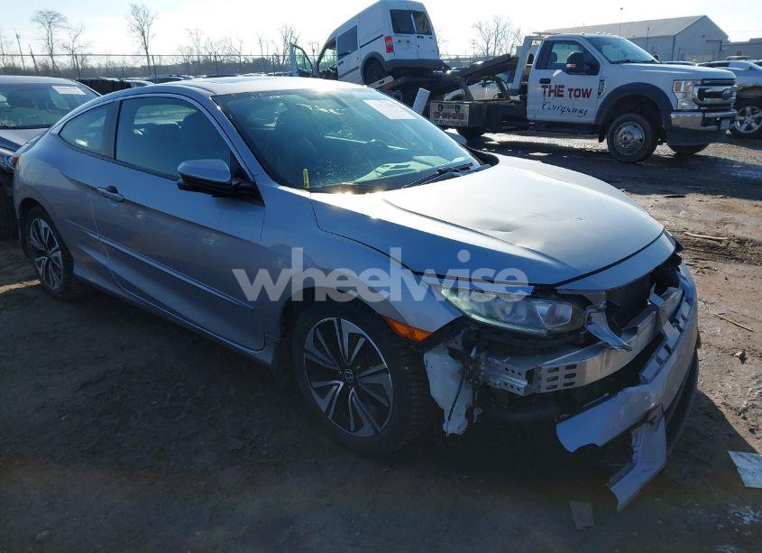 2018 Honda Civic EX-L (VIN 2HGFC3B79JH357124) main photo