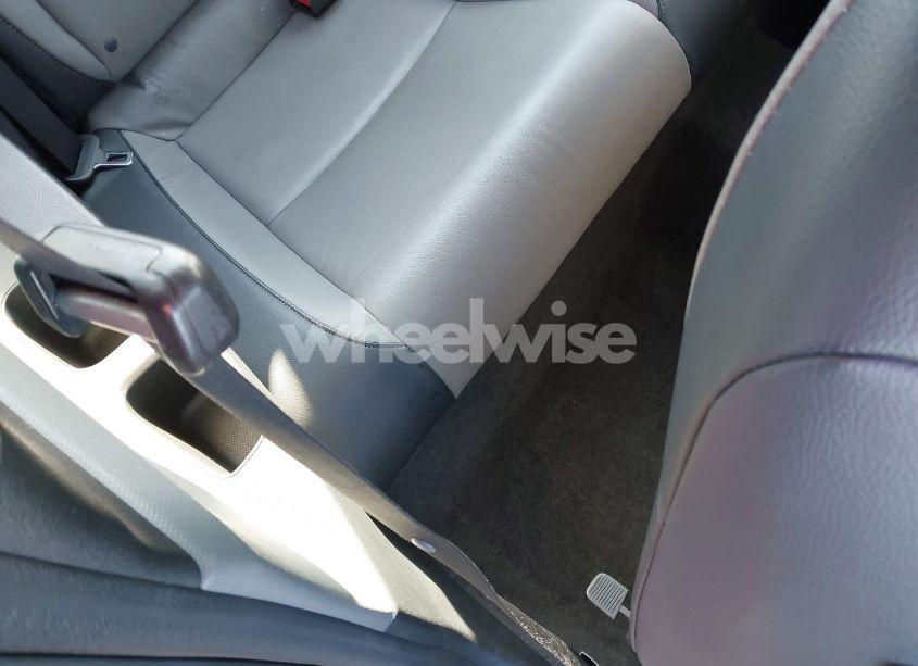 Photo 8 of 2018 Honda Civic EX-L (VIN 2HGFC3B79JH357124)