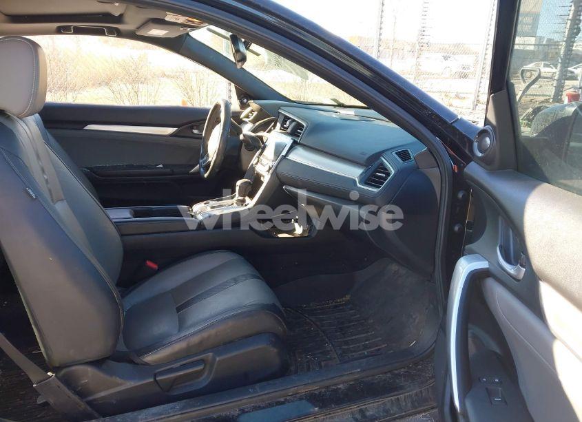 Photo 5 of 2016 Honda Civic TOURING (VIN 2HGFC3B90GH354560)