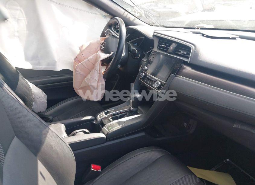 Photo 5 of 2020 Honda Civic TOURING (VIN 2HGFC3B90LH350079)