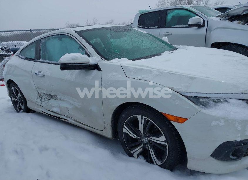 Photo 13 of 2016 Honda Civic TOURING (VIN 2HGFC3B91GH351389)
