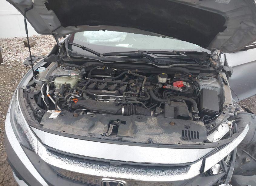 Photo 10 of 2018 Honda Civic TOURING (VIN 2HGFC3B92JH354860)