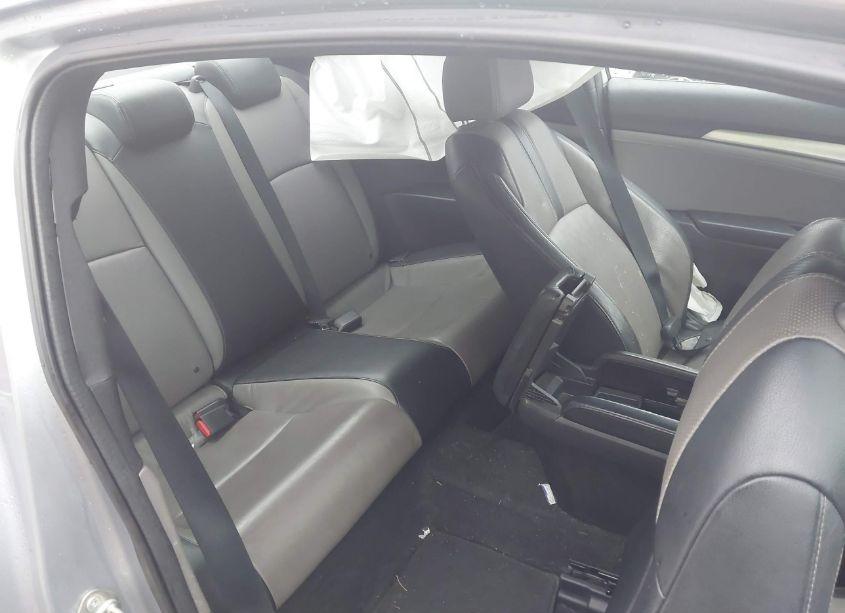 Photo 8 of 2018 Honda Civic TOURING (VIN 2HGFC3B92JH354860)