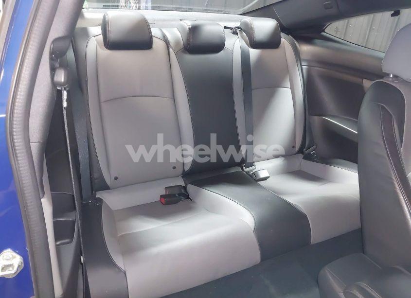 Photo 8 of 2016 Honda Civic TOURING (VIN 2HGFC3B95GH350813)