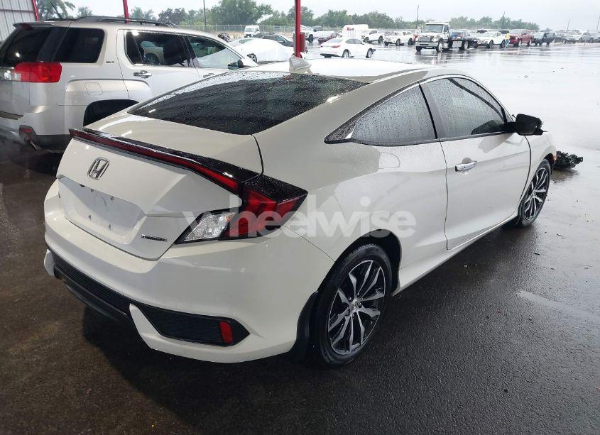 Photo 4 of 2017 Honda Civic TOURING (VIN 2HGFC3B95HH353910)