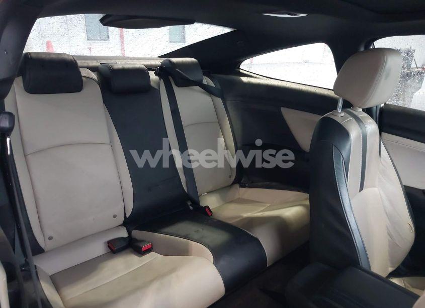 Photo 8 of 2017 Honda Civic TOURING (VIN 2HGFC3B95HH353910)