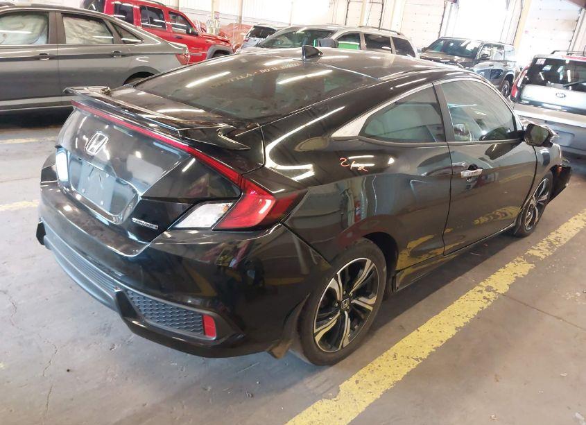 Photo 4 of 2018 Honda Civic TOURING (VIN 2HGFC3B96JH350312)