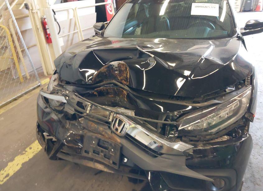 Photo 6 of 2018 Honda Civic TOURING (VIN 2HGFC3B96JH350312)