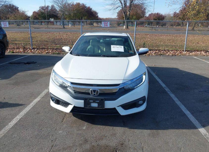 Photo 12 of 2017 Honda Civic TOURING (VIN 2HGFC3B97HH357408)