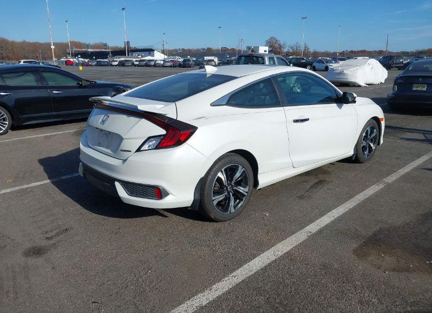 Photo 4 of 2017 Honda Civic TOURING (VIN 2HGFC3B97HH357408)