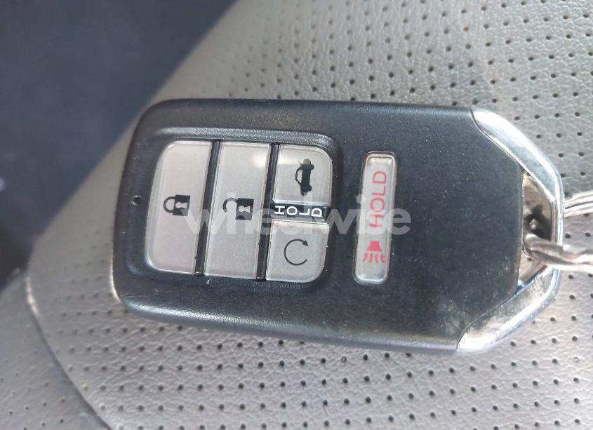 Photo 11 of 2016 Honda Civic TOURING (VIN 2HGFC3B99GH355982)