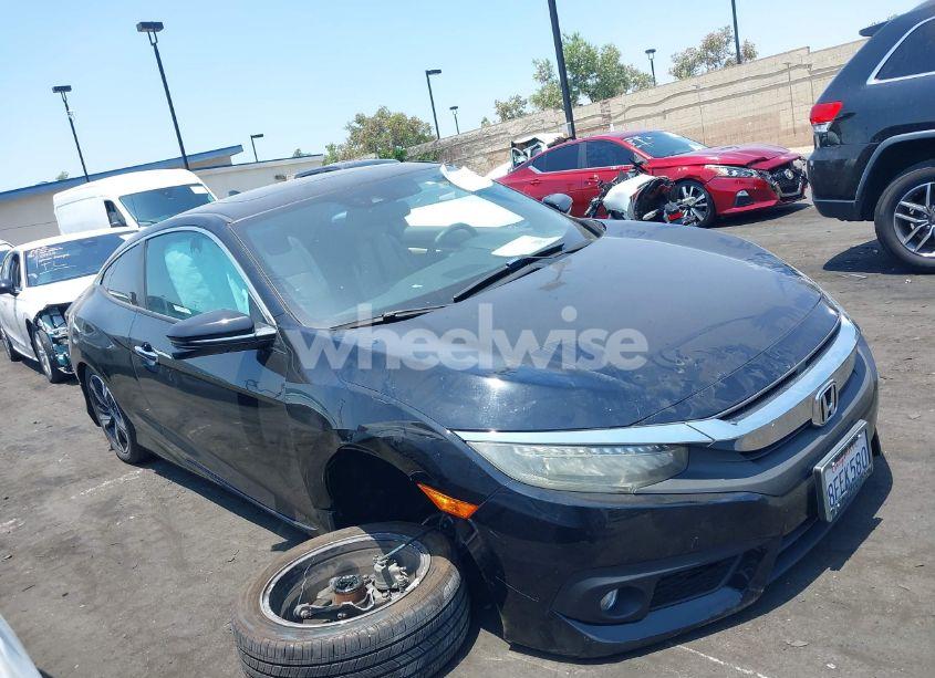 Photo 13 of 2017 Honda Civic TOURING (VIN 2HGFC3B99HH352162)