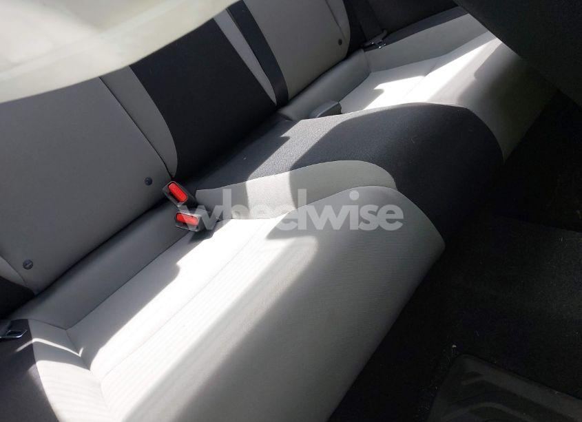 Photo 8 of 2018 Honda Civic LX (VIN 2HGFC4A51JH304343)