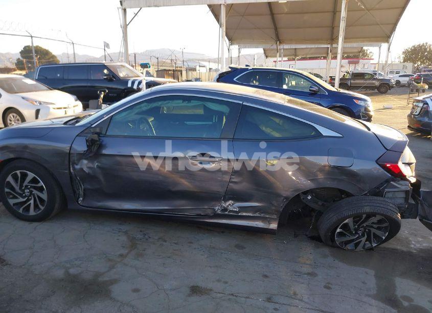 Photo 14 of 2018 Honda Civic LX (VIN 2HGFC4A57JH304153)