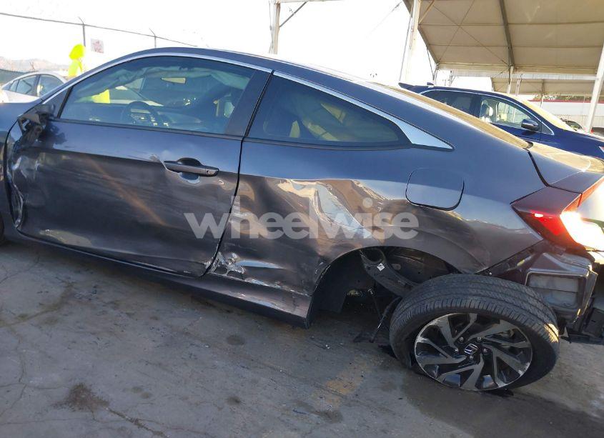 Photo 6 of 2018 Honda Civic LX (VIN 2HGFC4A57JH304153)