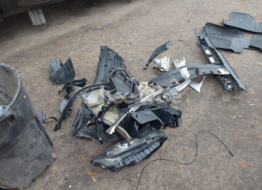 Photo 12 of 2018 Honda Civic LX-P (VIN 2HGFC4B01JH302675)